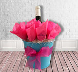 "CUBO AZUL CON VINO Y BOMBONES XL"